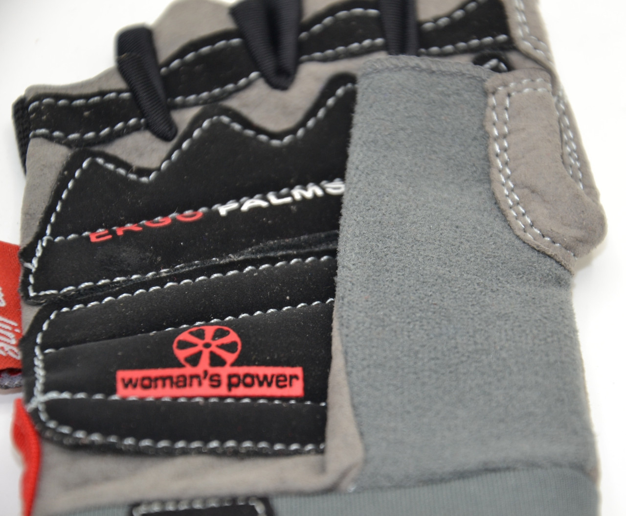 Рукавички для фітнесу Power System PS-2570 Woman’s Power жіночі Black/Red M