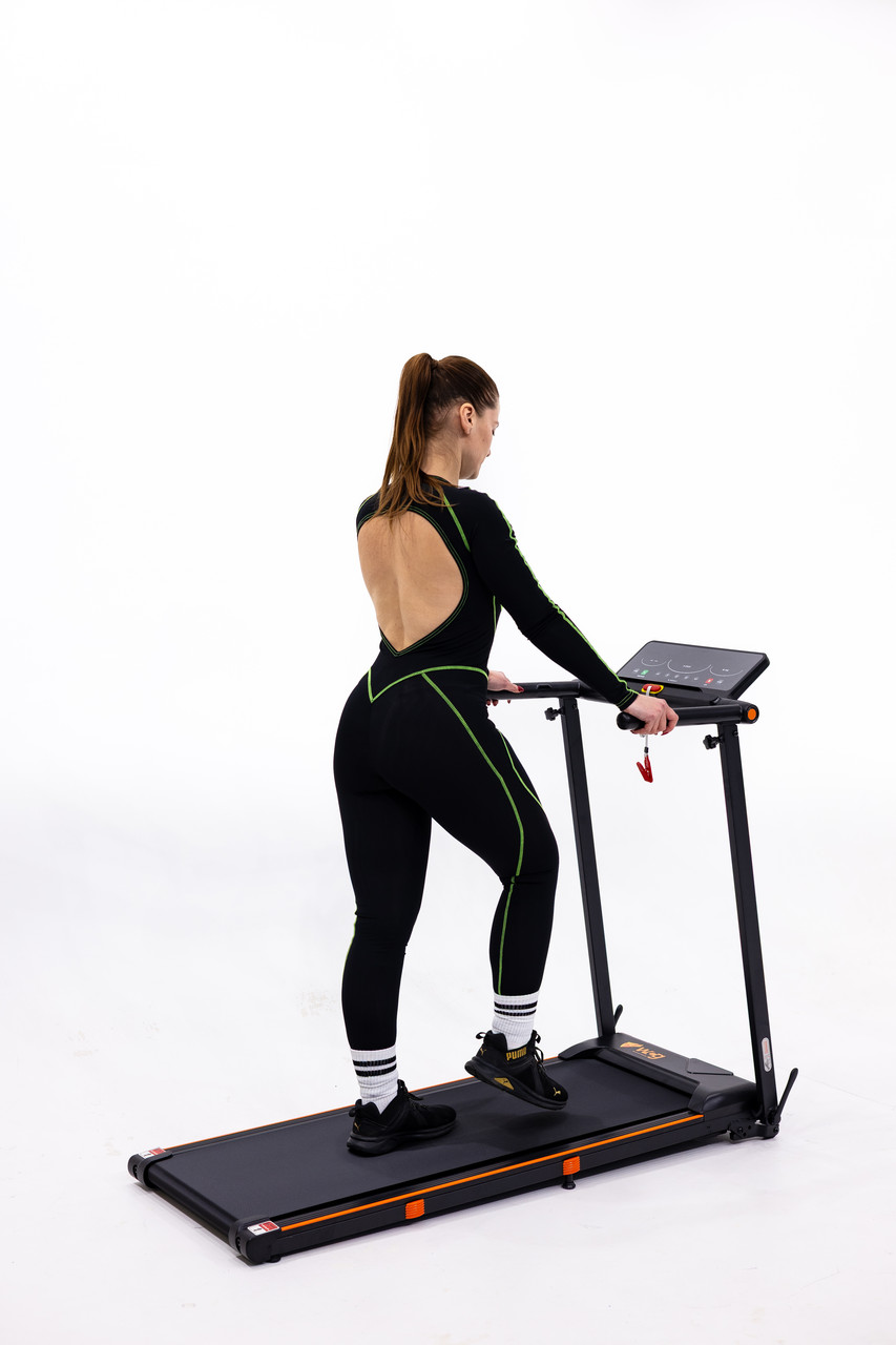 Беговая дорожка электрическая с подставкой для ноутбука WCG-HS183 