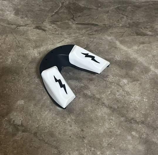 Капа Shock Doctor V1.5 дитяча (вік до 10) White (art. 4000-BK-YTR)