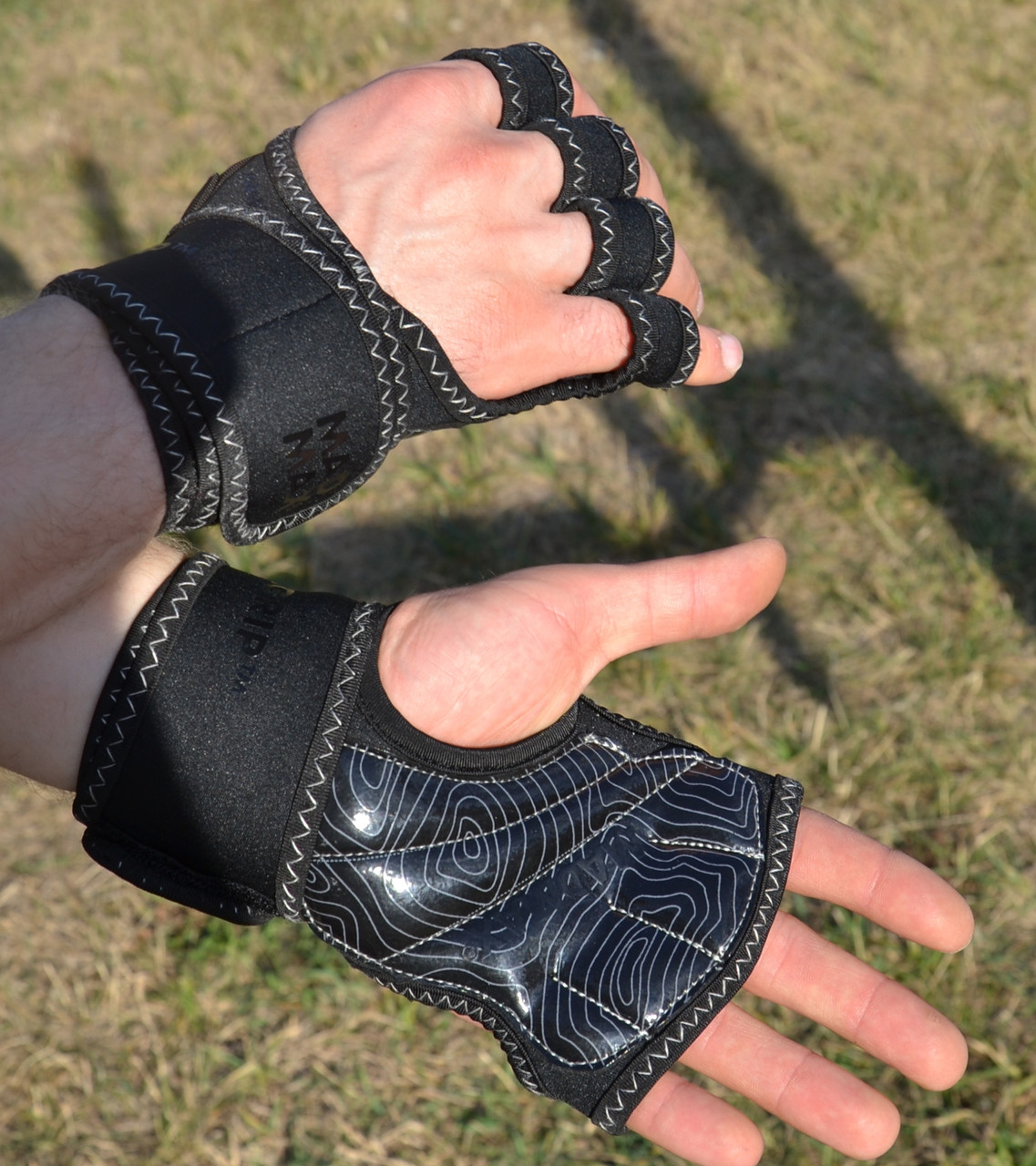 Рукавички для фітнесу MadMax MFG-303 MAXGRIP neoprene wraps Black/Grey S/M