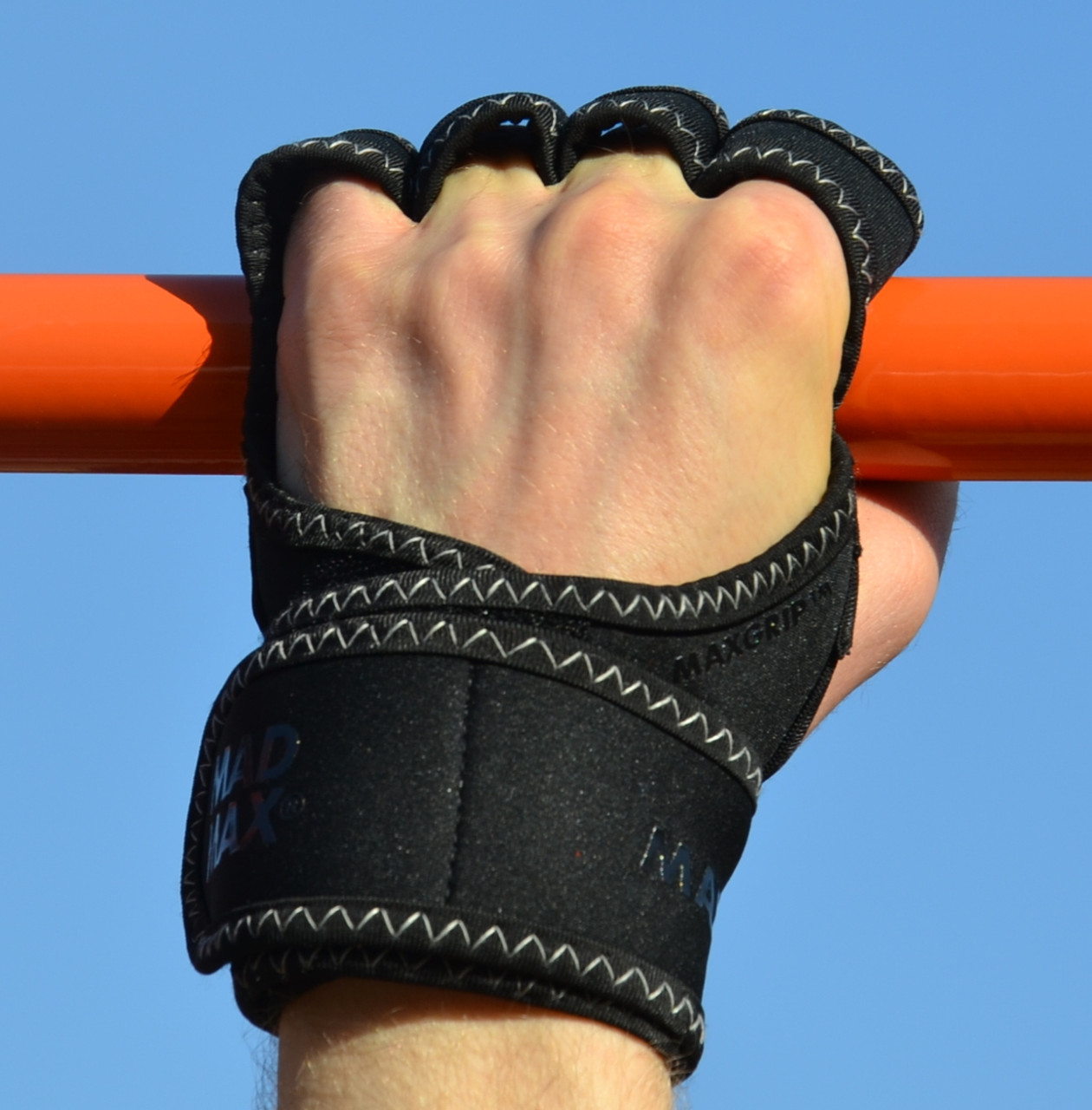 Рукавички для фітнесу MadMax MFG-303 MAXGRIP neoprene wraps Black/Grey S/M