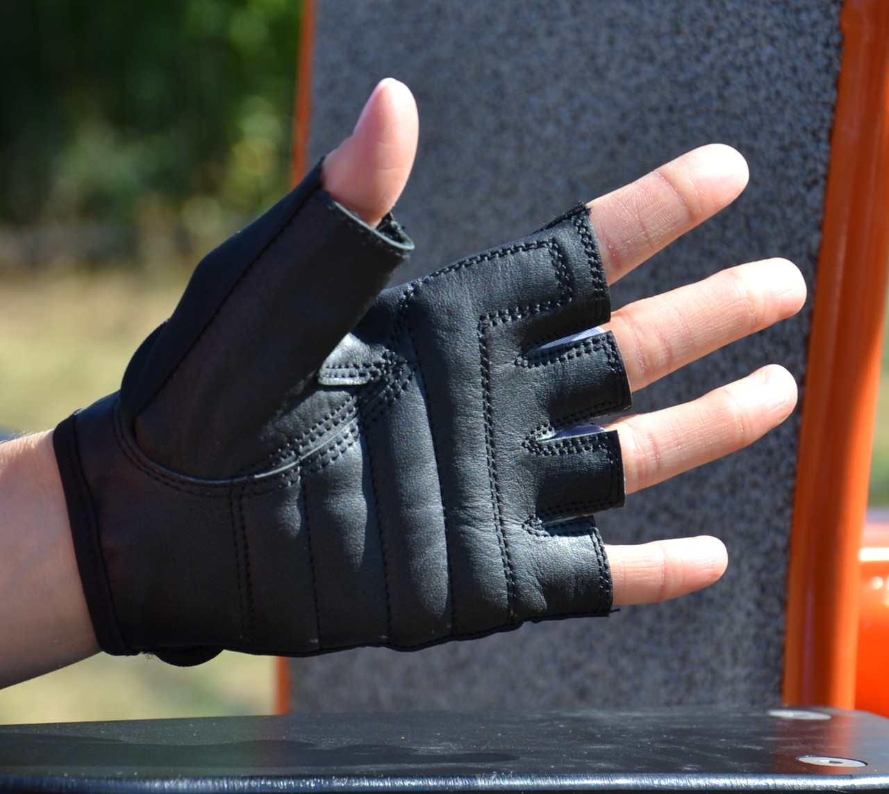 Рукавички для фітнесу MadMax MFG-251 Rainbow Grey S