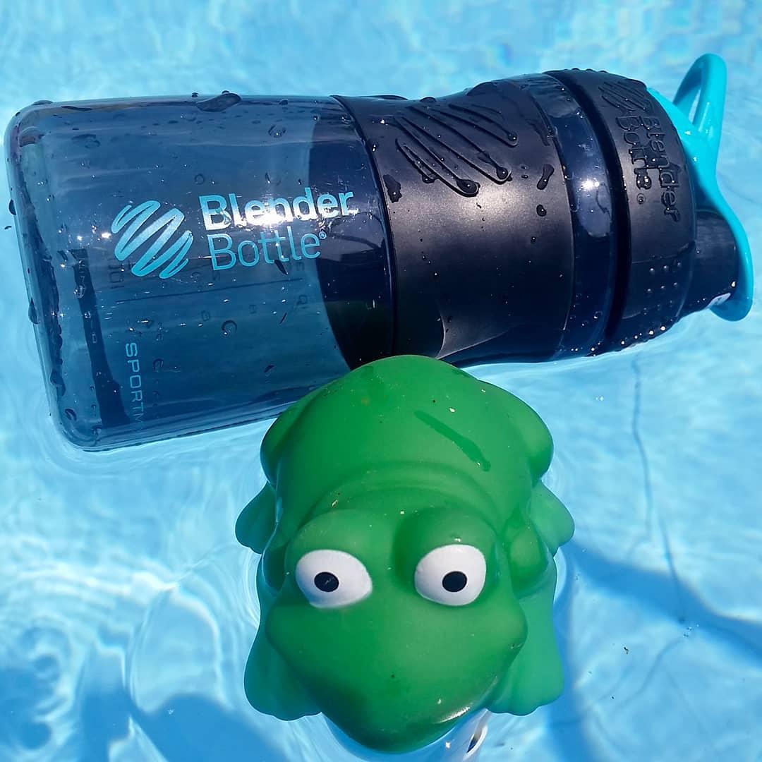 Шейкер спортивний (пляшка) BlenderBottle SportMixer Flip 20oz/590ml Black/Teal