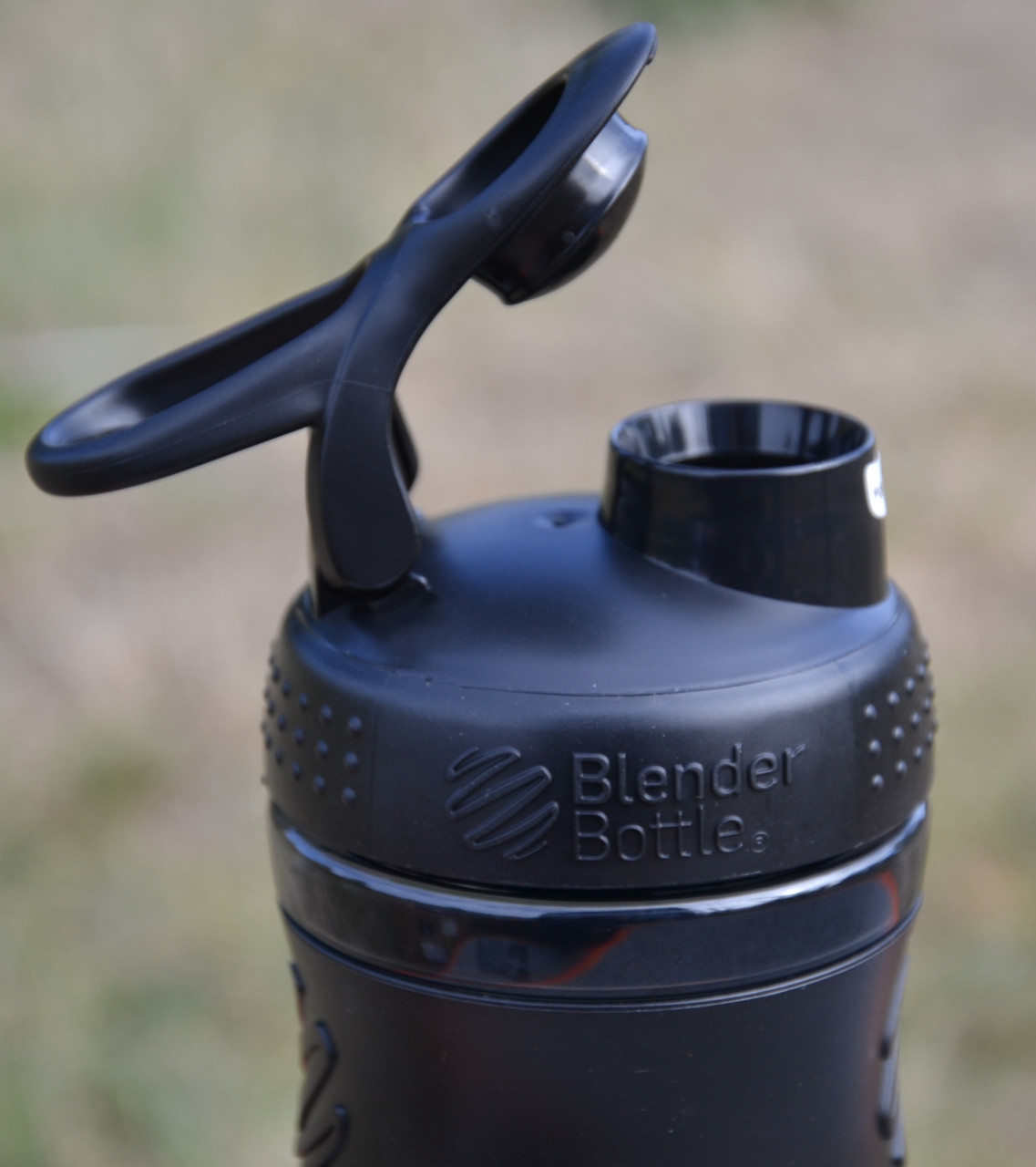 Шейкер спортивний (пляшка) BlenderBottle SportMixer Flip 20oz/590ml Black