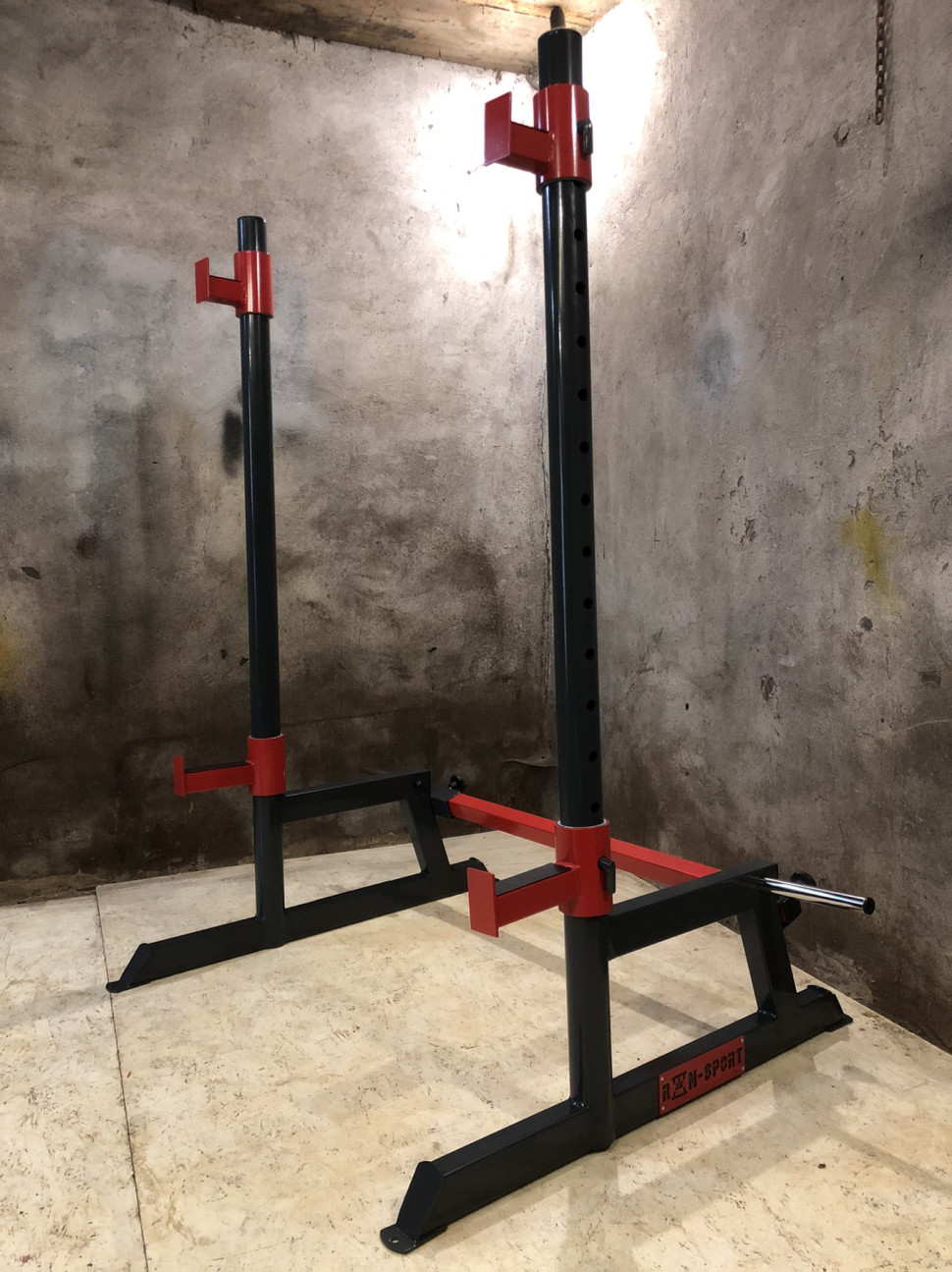 Лавка Black Rock + Стійки Round PRO + Набірні штанга та гантелі RN-Sport (4 грифи та 150 кг дисків)