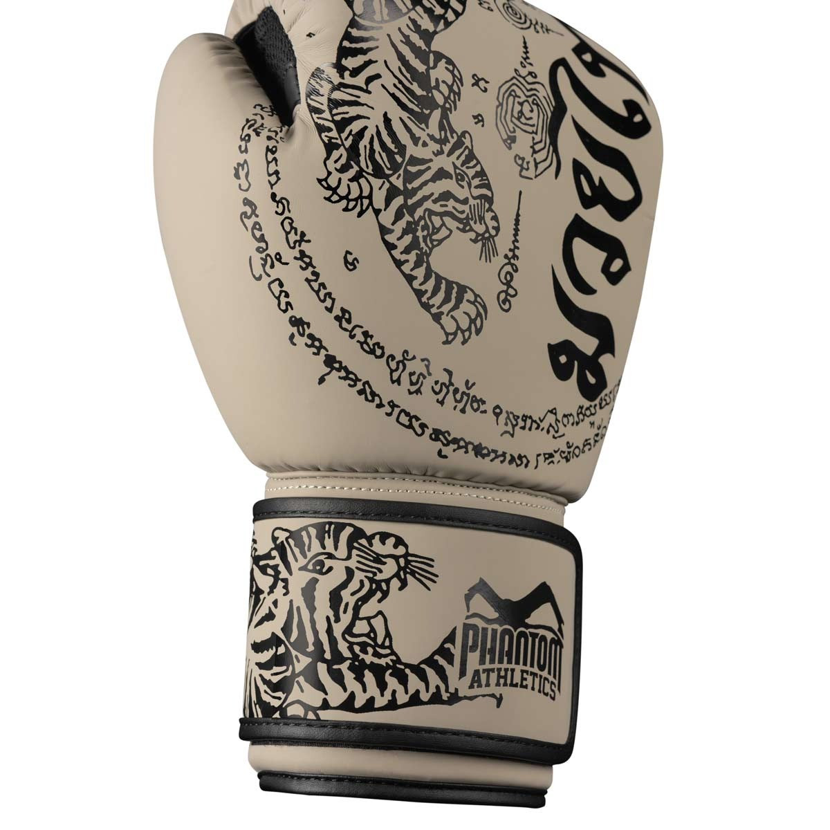 Боксерські рукавиці Phantom Muay Thai Sand 10 унцій