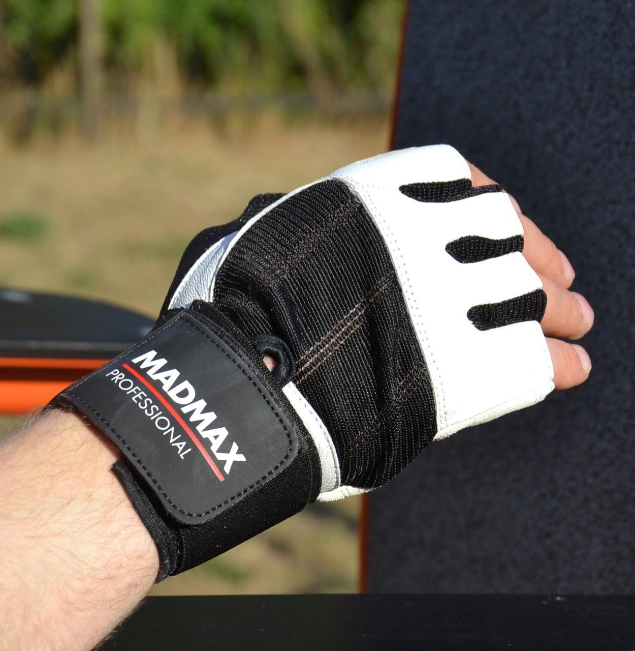 Рукавички для фітнесу MadMax MFG-269 Professional White L