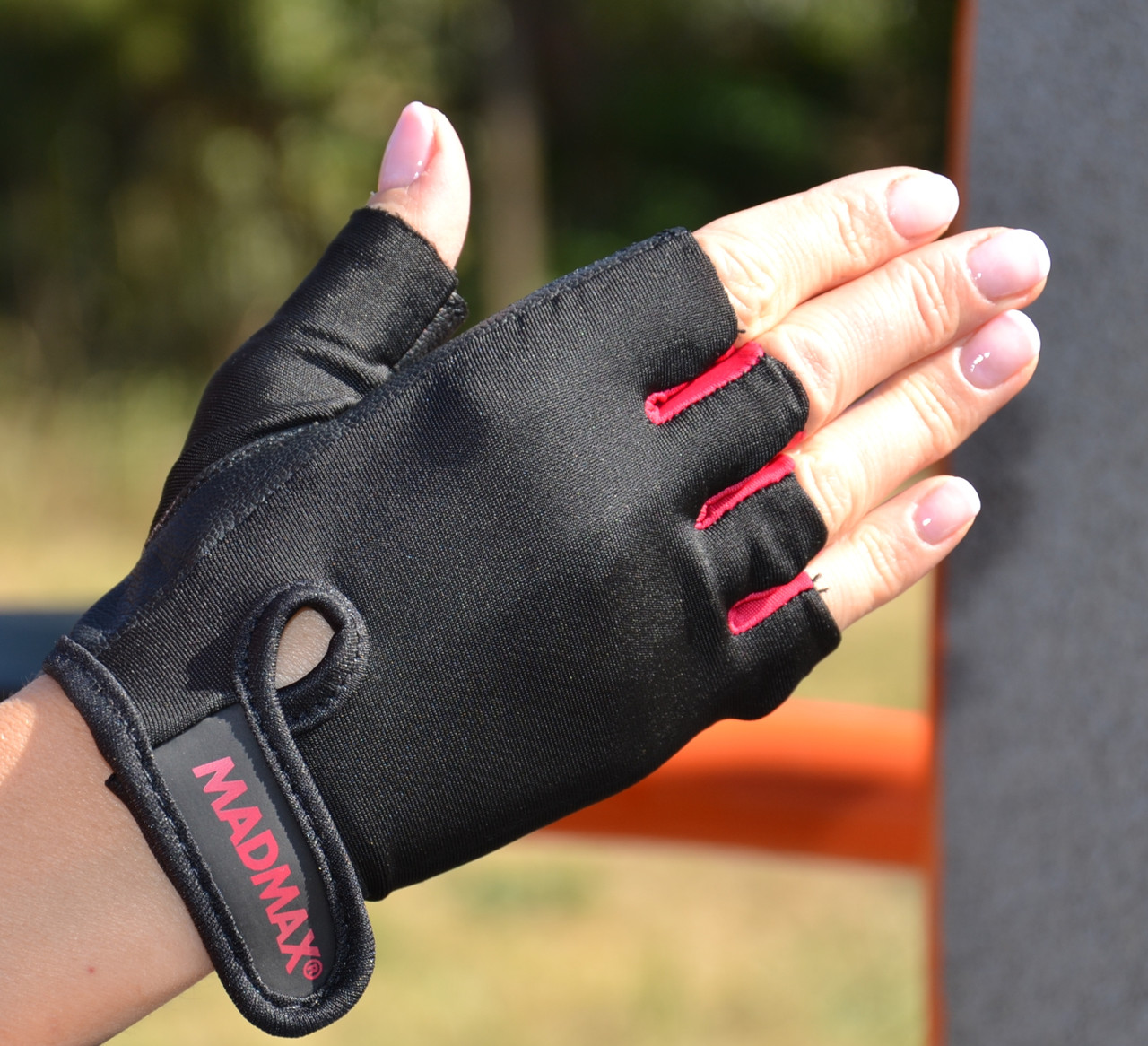 Рукавички для фітнесу MadMax MFG-251 Rainbow Rubine Red L