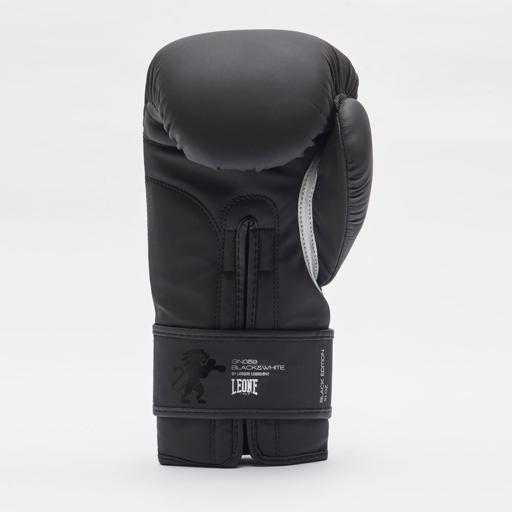 Боксерські рукавиці Leone GN059 Black/White 10 унцій