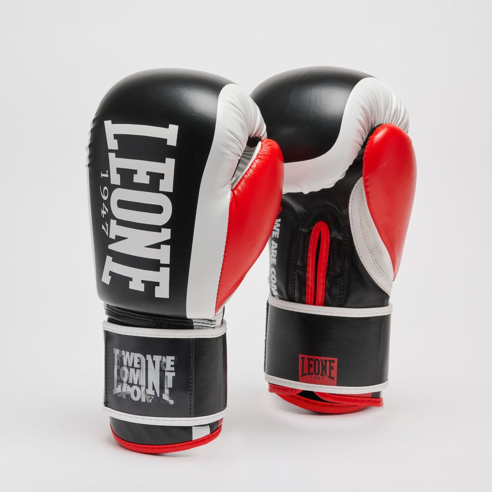 Боксерські рукавиці Leone GN333 LOGO WACS Black 16 унцій