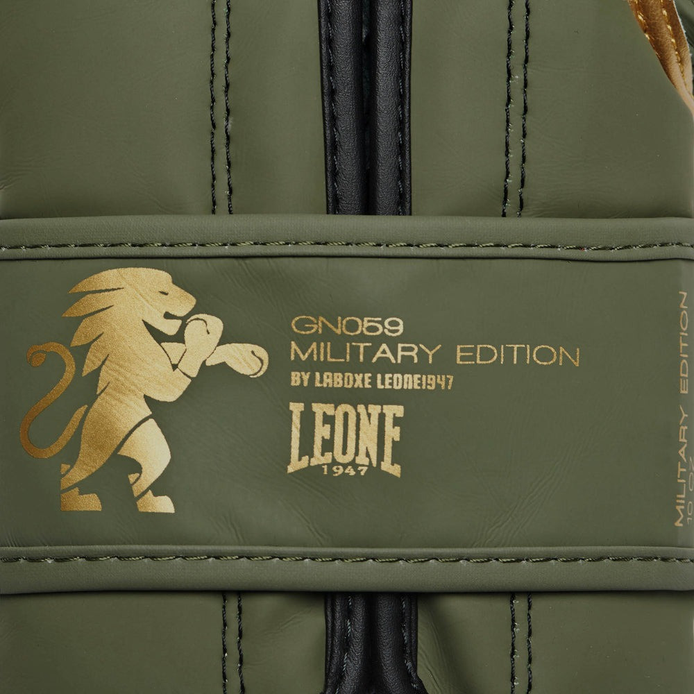 Боксерські рукавиці Leone GN059G MILITARY EDITION Green 16 унцій
