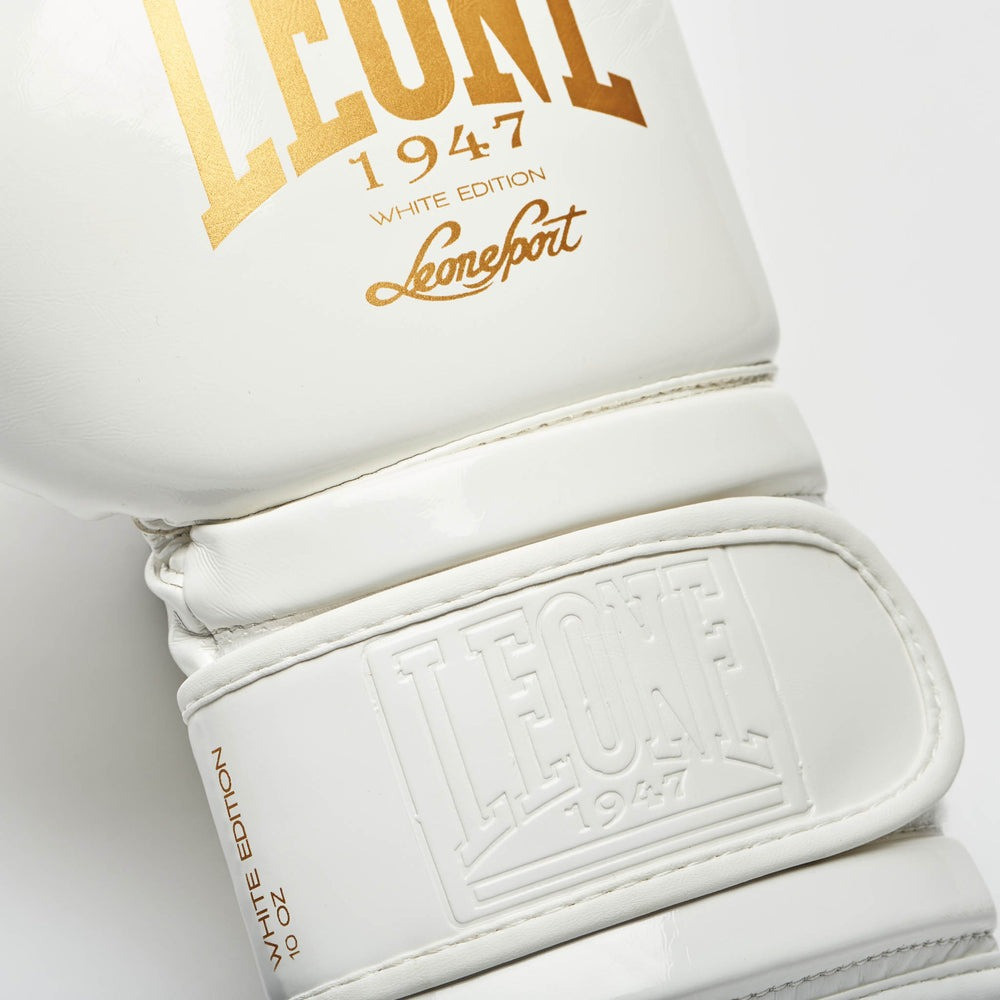 Боксерські рукавиці Leone GN059W White/Gold 12 унцій