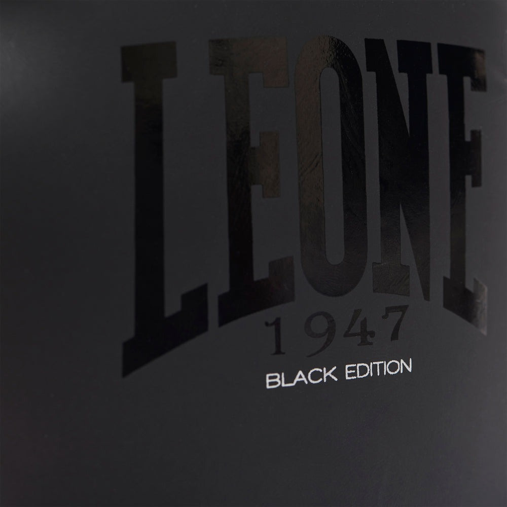 Боксерські рукавиці Leone GN059 Black/White 14 унцій