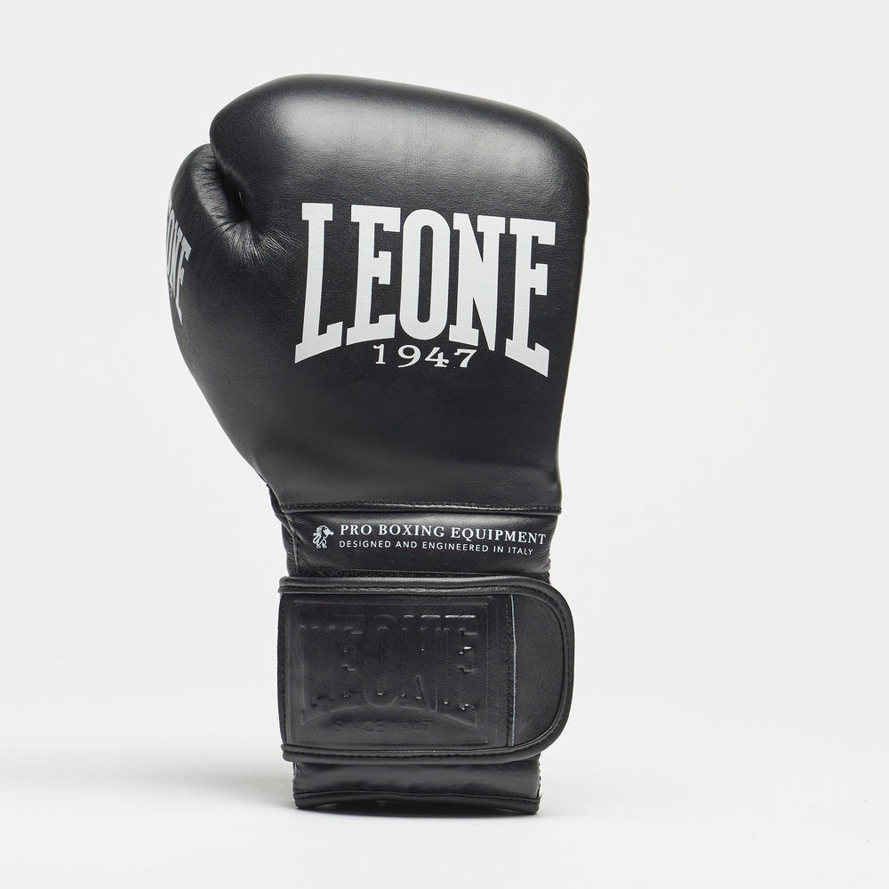Боксерські рукавиці Leone GN111 THE GREATEST Black 14 унцій