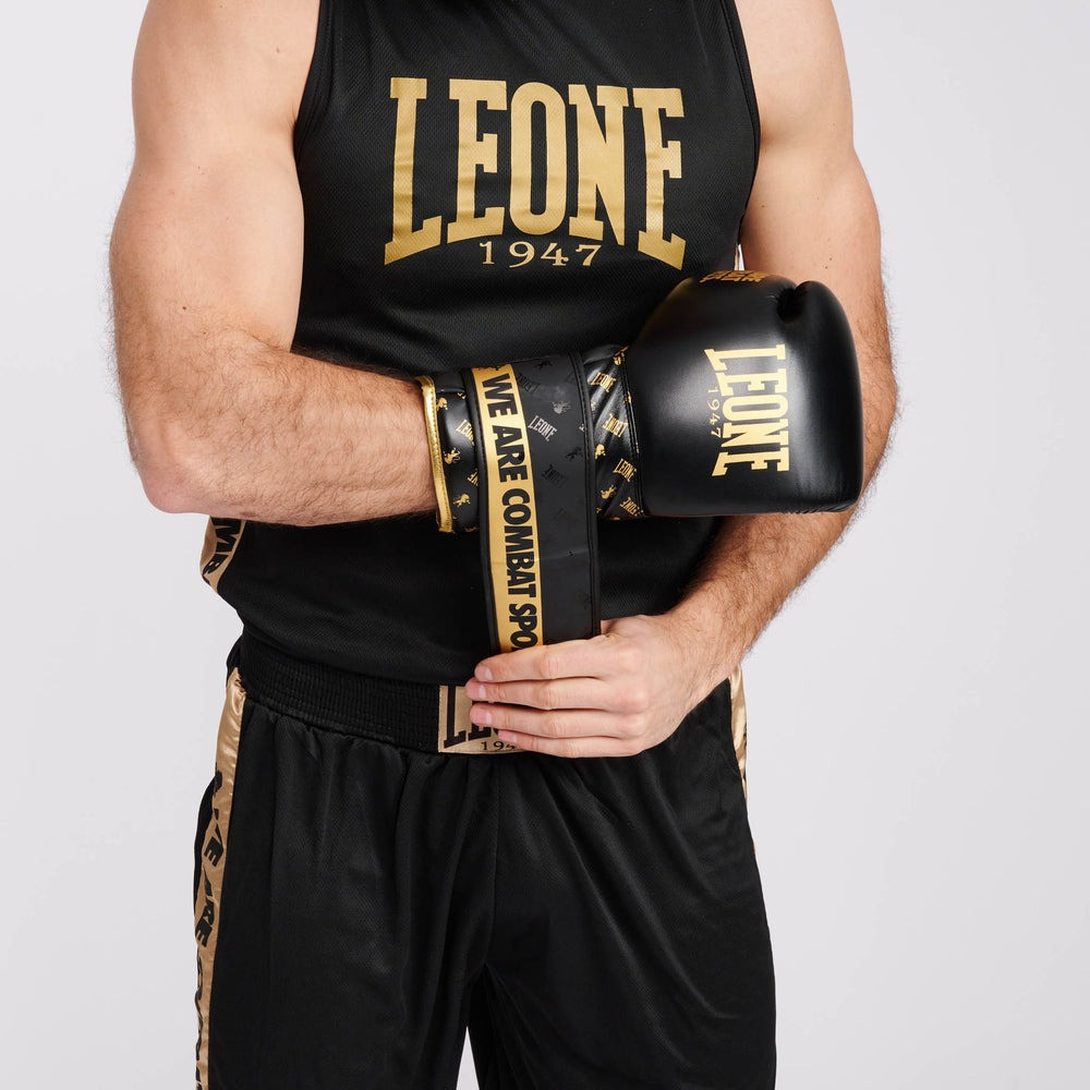 Боксерські рукавиці Leone GN220 DNA Black 12 унцій