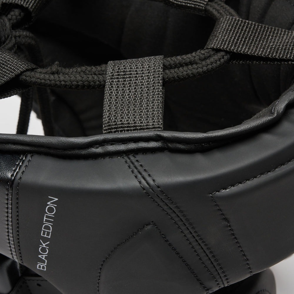 Боксерський шолом Leone CS435 BLACK Edition L