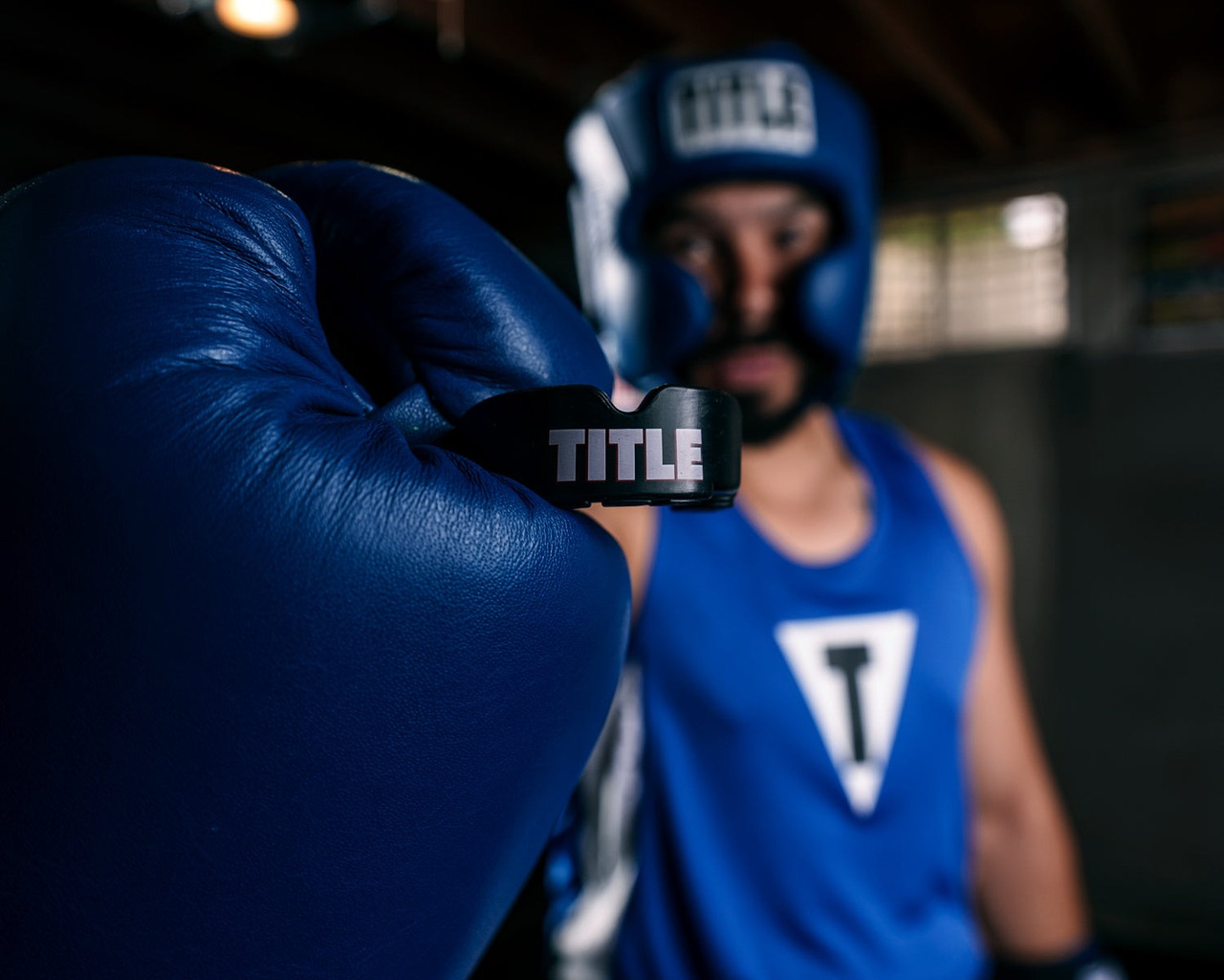 Капа TITLE Boxing Gel Victory 2.0 доросла (вік 11+) Black/Yellow